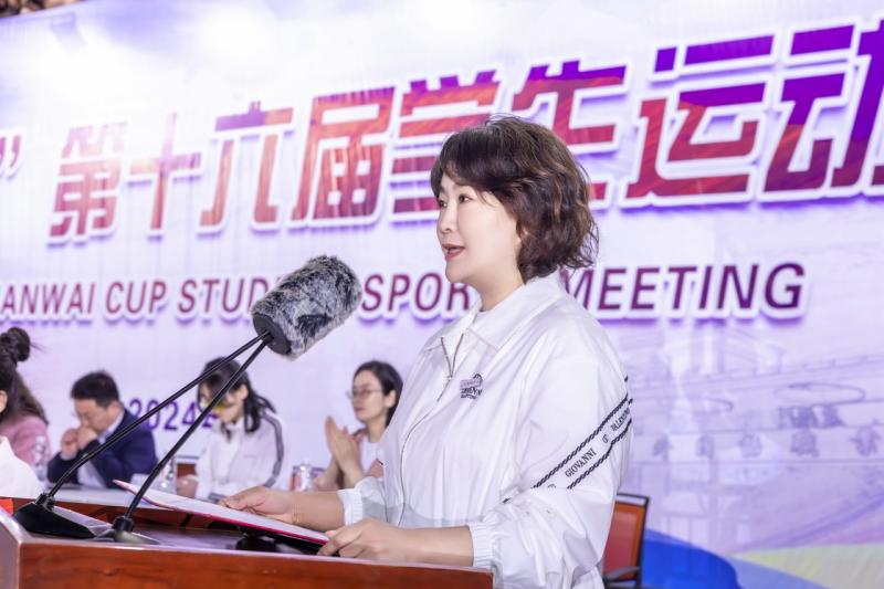 15杜校長.jpg