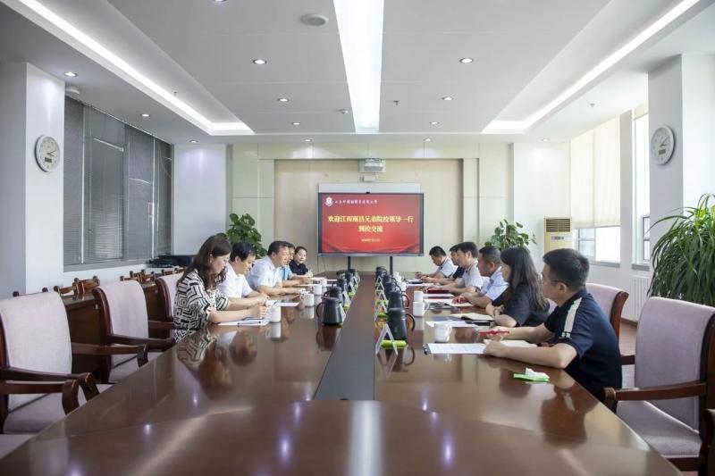 南昌職業(yè)大學(xué)、江西軟件職業(yè)技術(shù)大學(xué)來我校交流