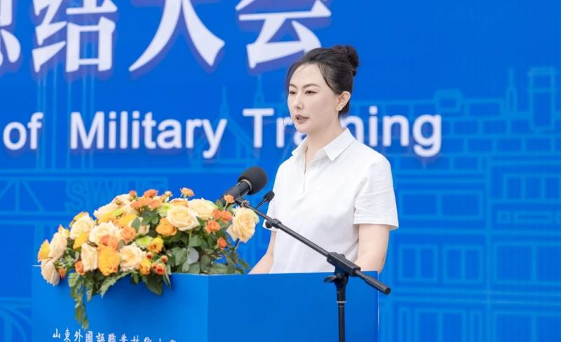 28家長代表發(fā)言.jpg