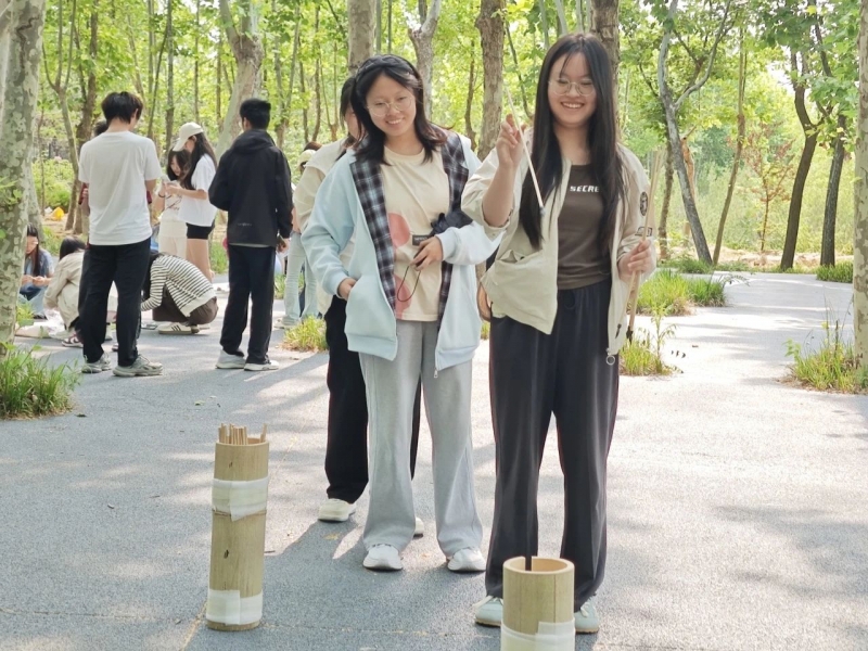5c1a81b9f018ac31e5003defc2e6d4a5.jpg