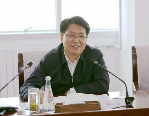 
鄧云鋒來我院指導本科層次職業教育測評工作
