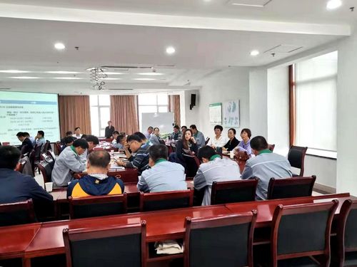 
我校教師代表參加五征集團高層領(lǐng)導讀書會
