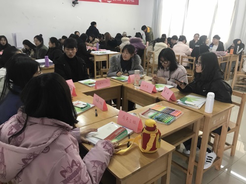 
首期創(chuàng)新創(chuàng)業(yè)教育培訓(xùn)圓滿結(jié)束

