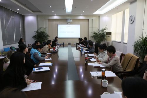 
我校舉辦校本教材及第一批新型活頁式教材立項評審會
