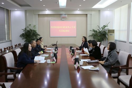 
市婦聯主席秦秀云一行來我校調研指導
