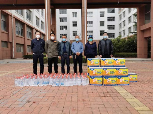 
校企攜手 共抗疫情 | 愛心企業向學校捐贈防疫物資
